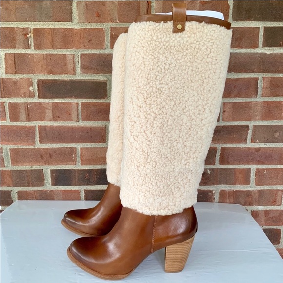 UGG AVA BOOTS price to sell firm - Picture 2 of 8